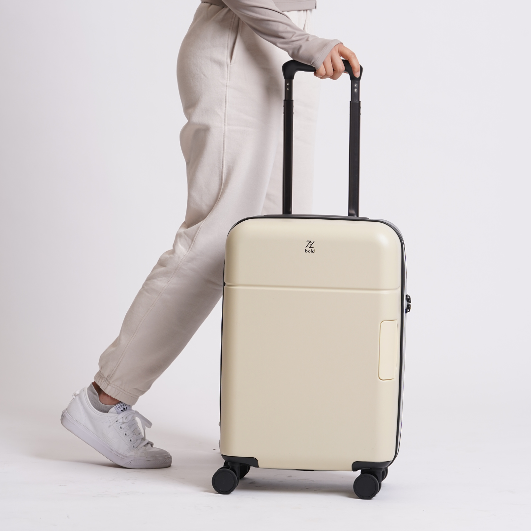 Volo Carry-On Lugagge